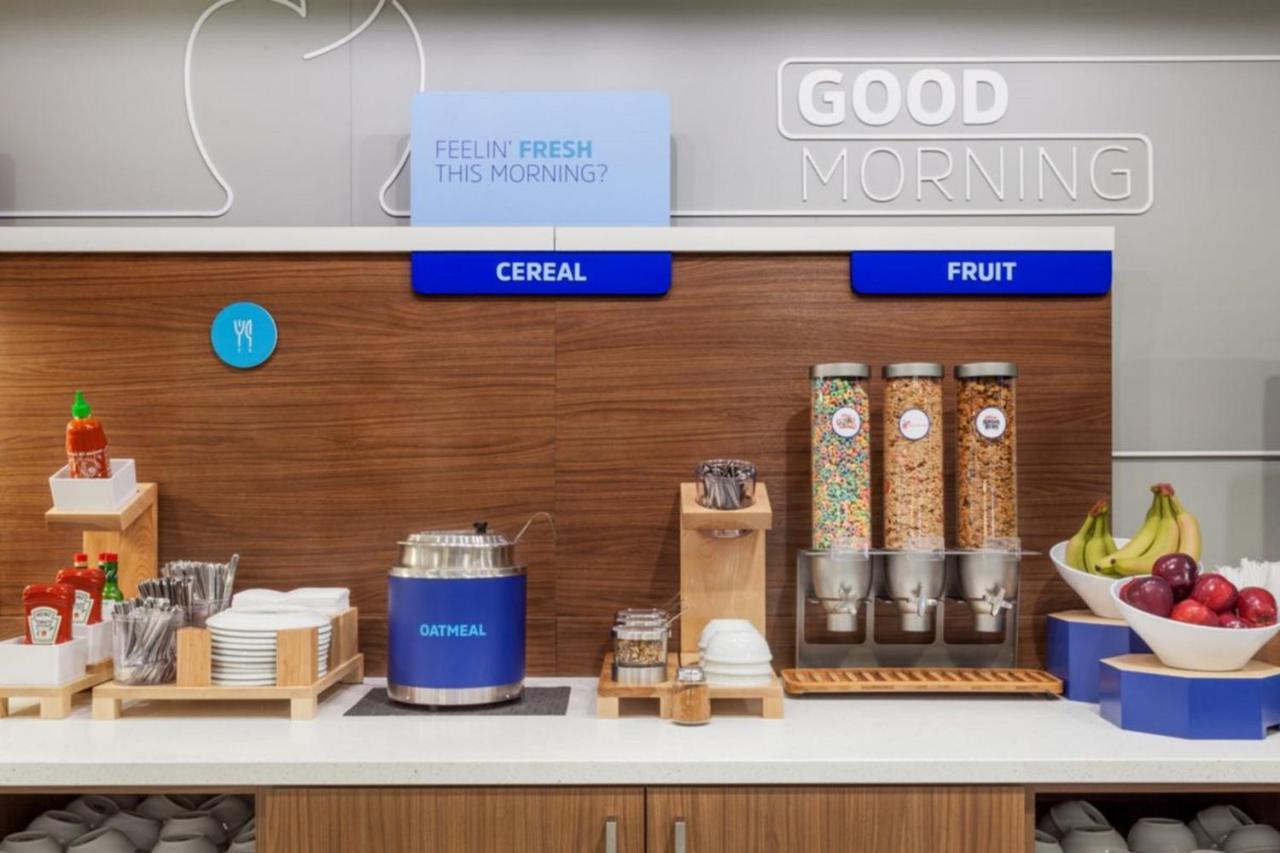 Holiday Inn Express & Suites Wooster By Ihg Luaran gambar